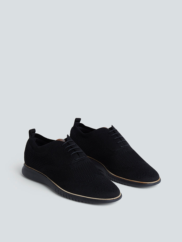 SOLEPLAY Black Knitted Sneakers